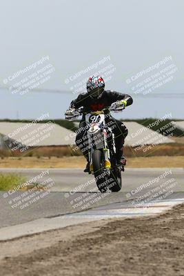 media/May-26-2025-Lets Ride (Mon) [[3bf1de1d65]]/B Group/1220pm (Wheelie Bump)/